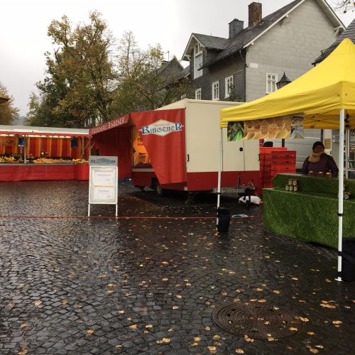 Honigverkauf am Markttag